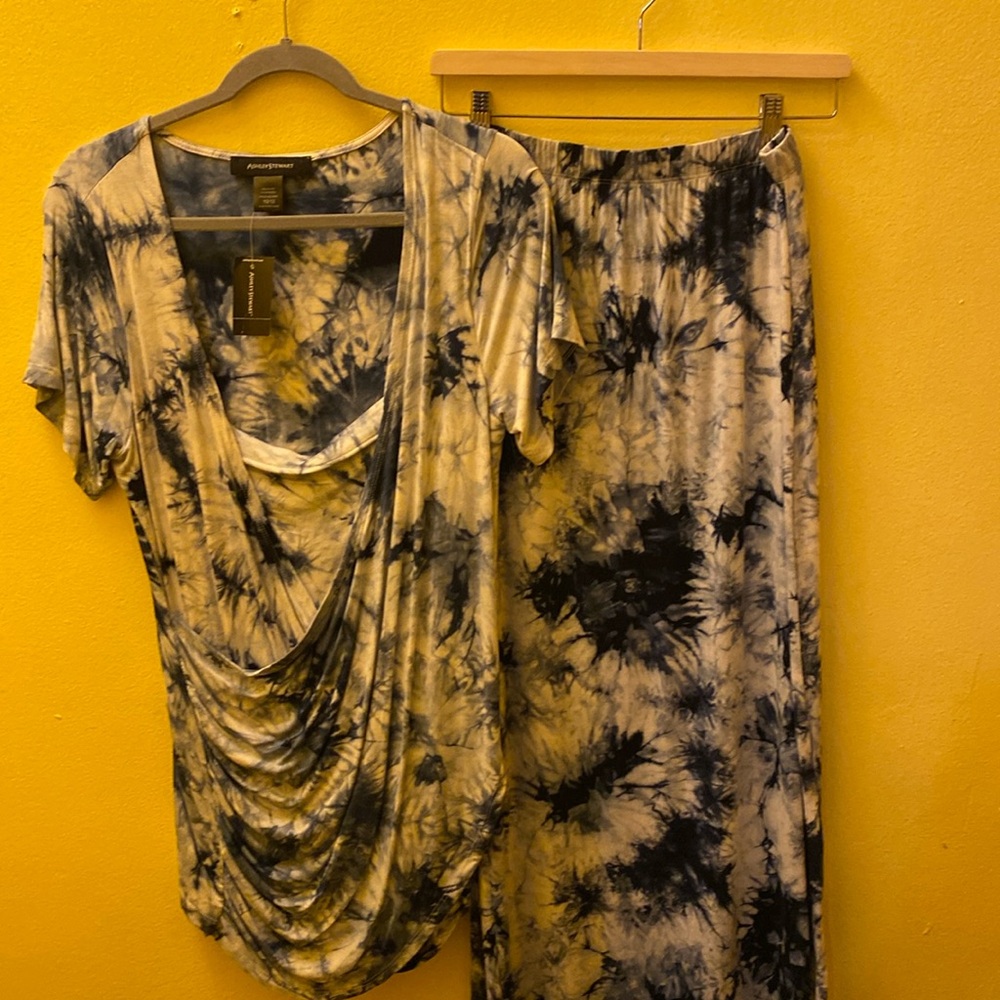 Blue Tye dye Two piece suit .